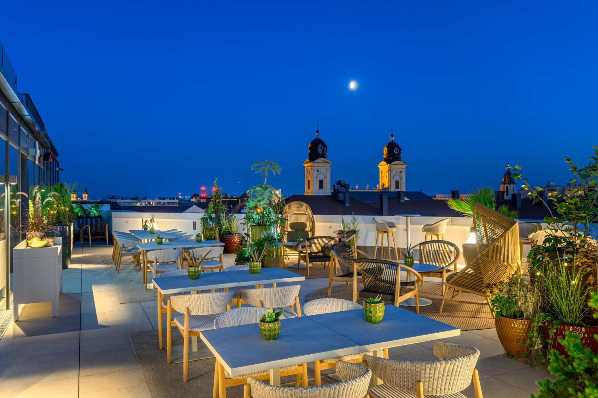 Hilton Garden Inn Debrecen City Center 외부 사진